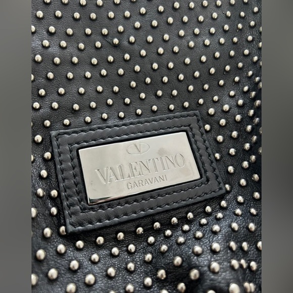 VALENTINO RARE STUDDED 360 Bow Hobo Black Bag Nappa Leather RARE 💯 authentic - Picture 3 of 9